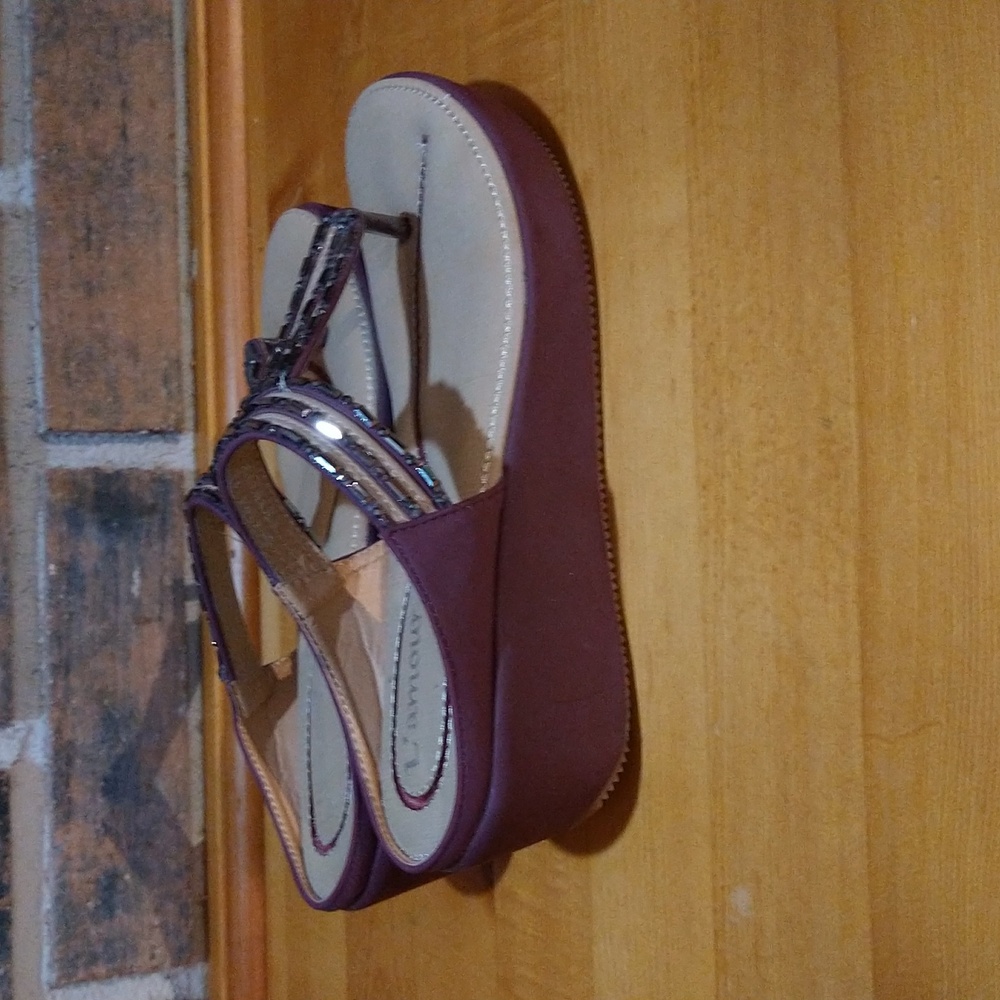 Size 6.5 L'Amour rhinestone wedge sandals - Picture 2 of 16